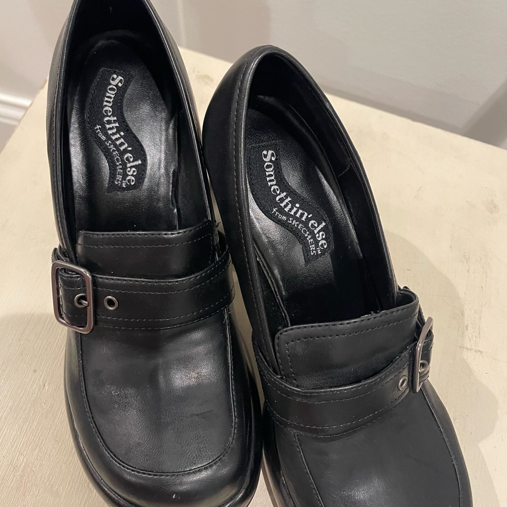 Black Buckle Block Heel Loafers for Women - Picture 3 of 5